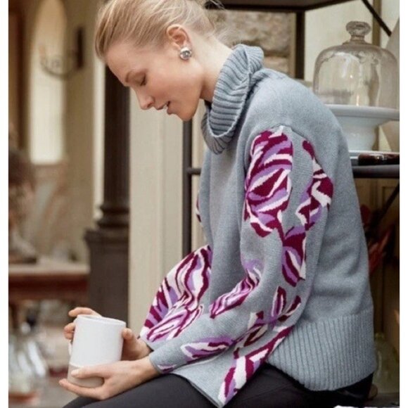 Cabi Eden Sweater Womens M Gray Purple Turtleneck Floral Ribbed Hem Knit Preppy - Picture 1 of 9